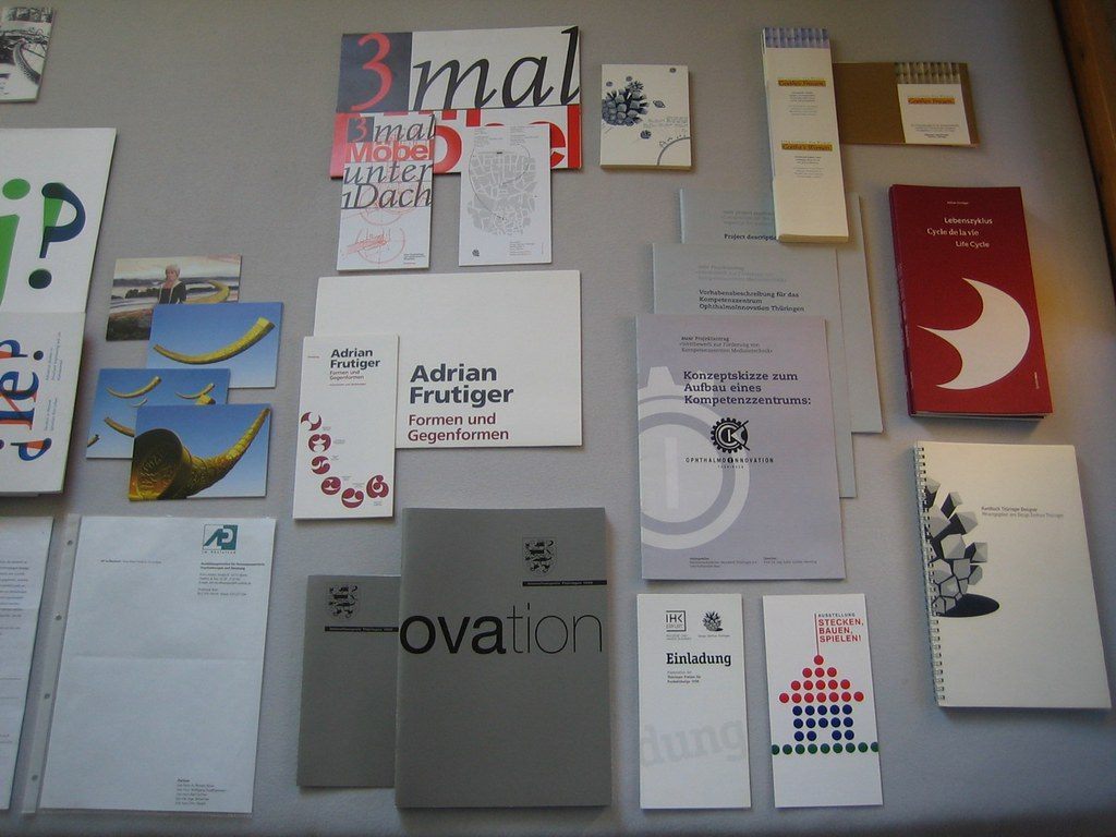 page-contracts artifact